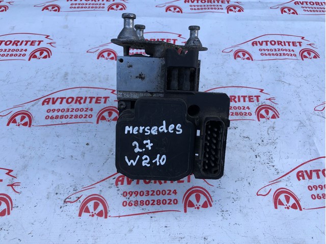Блок АБС гідравлічний A0044311412 MERCEDES
