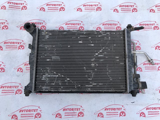 Радіатор охолодження XS6H8005GA FORD