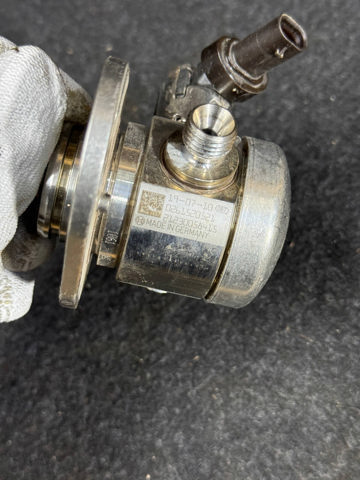 Насос паливний високого тиску (ПНВТ) - DIESEL 13518631642 BMW