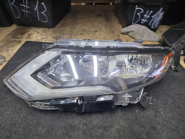 Основна фара в зборі ліва 260606FL0A NISSAN