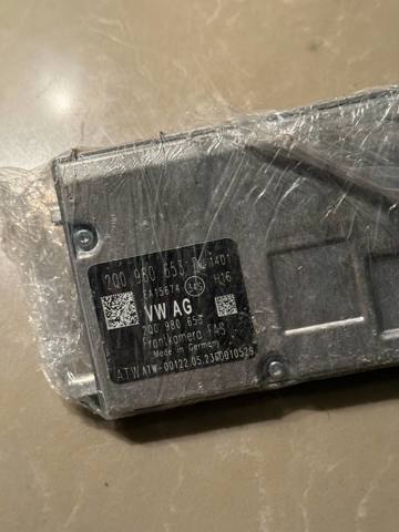 Камера системи забезпечення видимості 2Q0980653D VAG