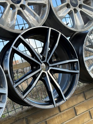 Диски колісні литі (легкосплавні, титанові) 36118090094 BMW