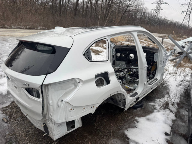 Крило праве заднє 41007436156 BMW