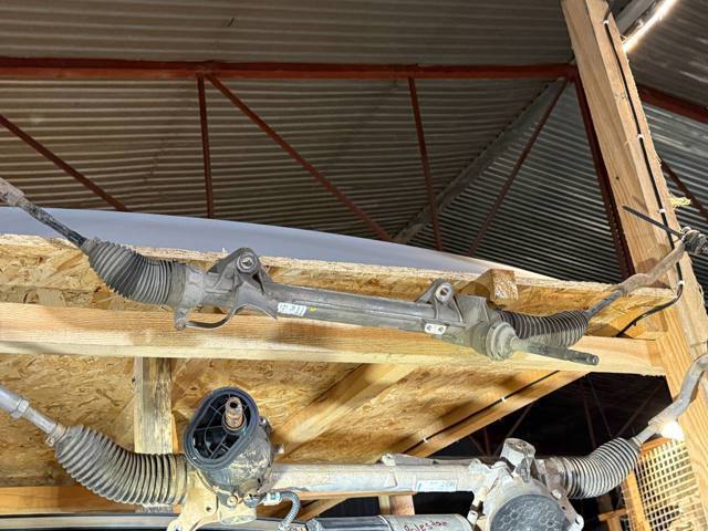 Рульова рейка 480014BA0A NISSAN