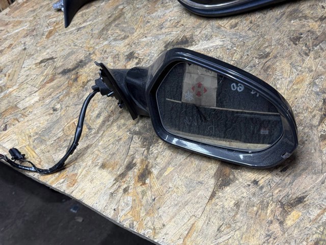 Праве бокове дзеркало 4G1857410AE VAG