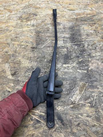 Поводок двірника 4G1955407D VAG