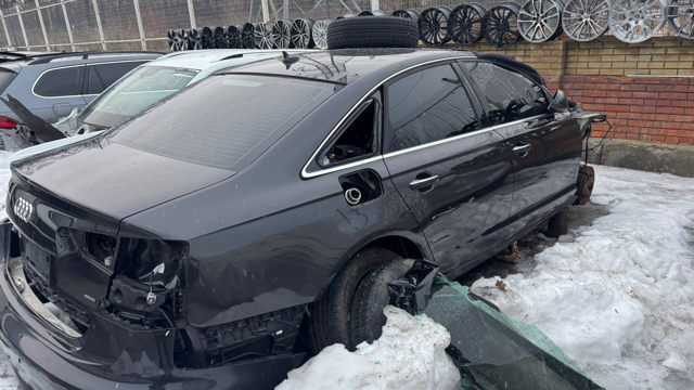 Двері задні, праві 4G5833052 VAG