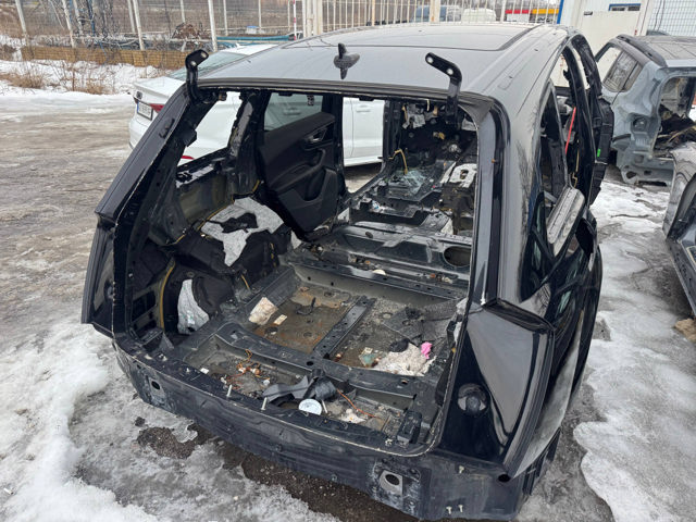 Панель задня, багажного відсіку 4M0813303B VAG
