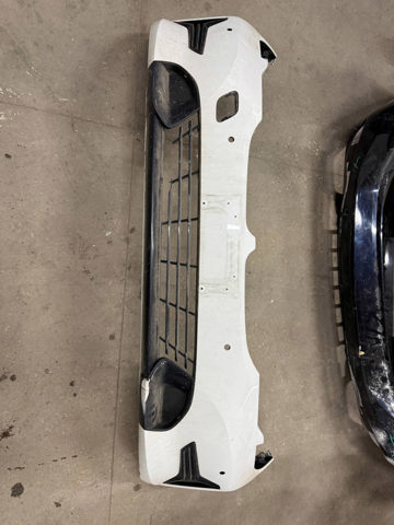 Бампер передній в зборі 51118496502 BMW