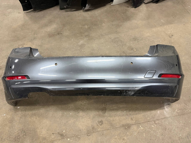 Бампер задній 51127384597 BMW