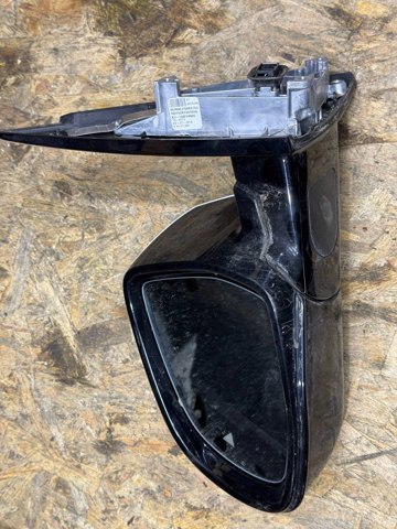 Бічне дзеркало заднього виду в зборі 51168491677 BMW