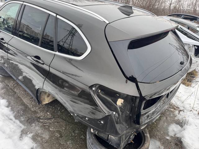 Вікно двері задка 51317360535 BMW