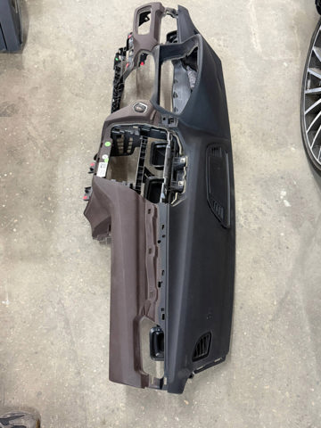Торпеда приладова панель 51456969852 BMW