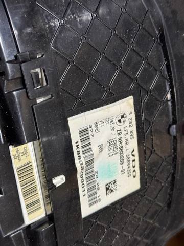 щиток приладу 62108718263 BMW