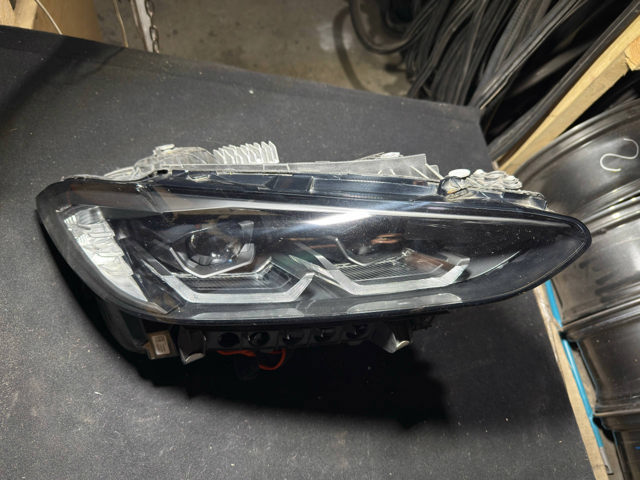 Фара правая 63119851040 BMW