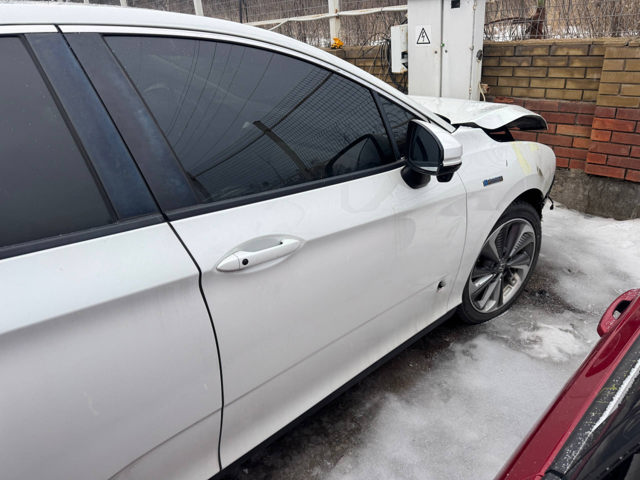 Пасажирські передні двері 67010TRTA91ZZ HONDA