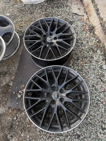 Диски колісні литі (легкосплавні, титанові) 8W0601025DD VAG