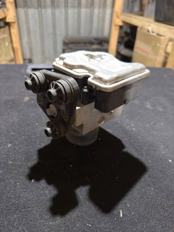 Гідроблок АБС A2069005916 MERCEDES