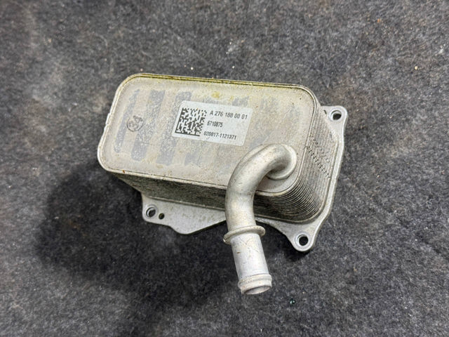 Радіатор масляний A2761880001 MERCEDES