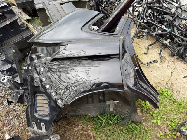 Крило заднє праве FT4Z5827840A FORD