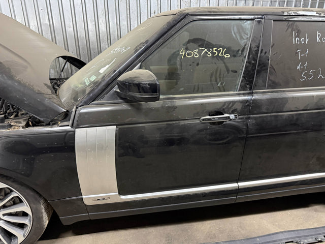 Водійські двері LR036400 LAND ROVER