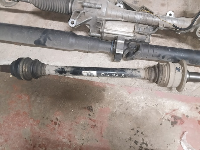 Піввісь задня, права 7566086 BMW