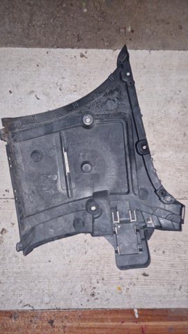 Кронштейн бампера заднього, правий 51127387300 BMW