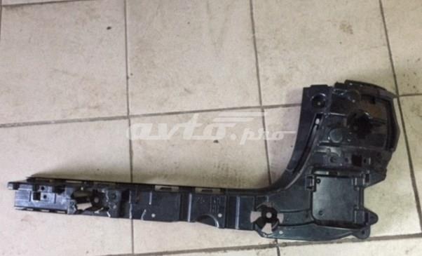 Кронштейн бампера заднього, правий 51127338758 BMW