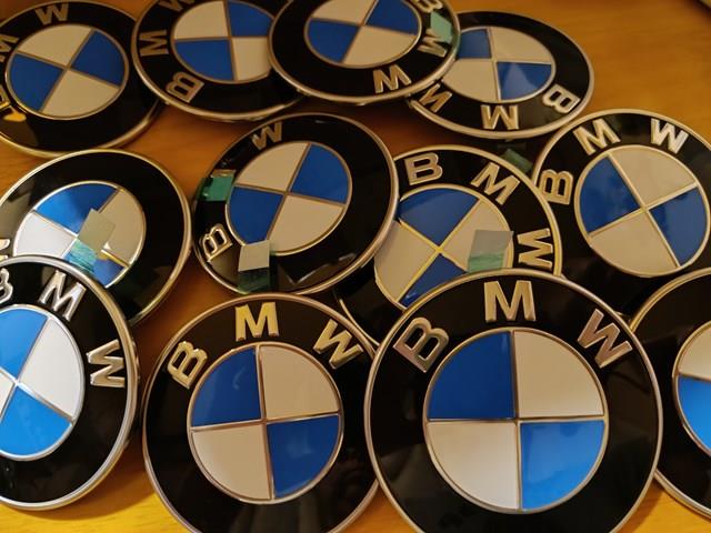 Емблема кришки багажника, фірмовий значок 51147463715 BMW
