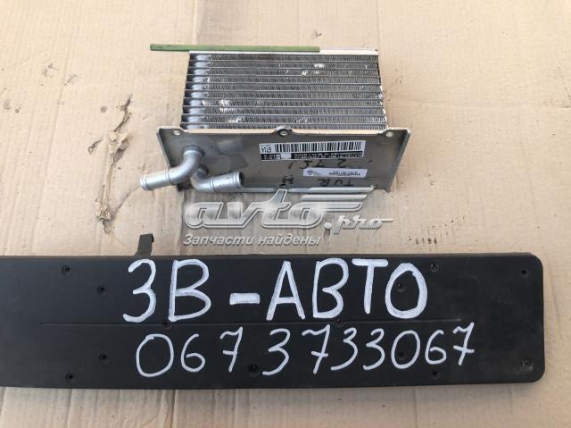 Масляний радіатор охолодження рідини АКПП 03F145749B VAG