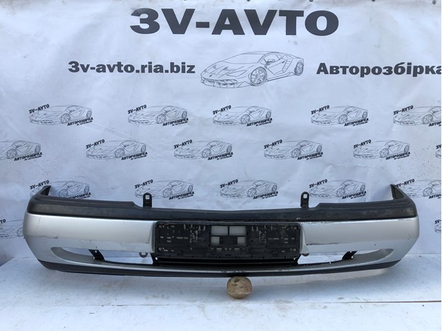 Буфер (бампер) передній 2028800540 MERCEDES