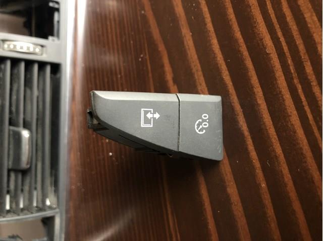 Кнопка скидання добового пробігу 4G1927227 VAG