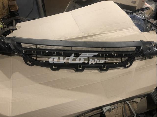 Решітка переднього бампера, центральна 51117245733 BMW