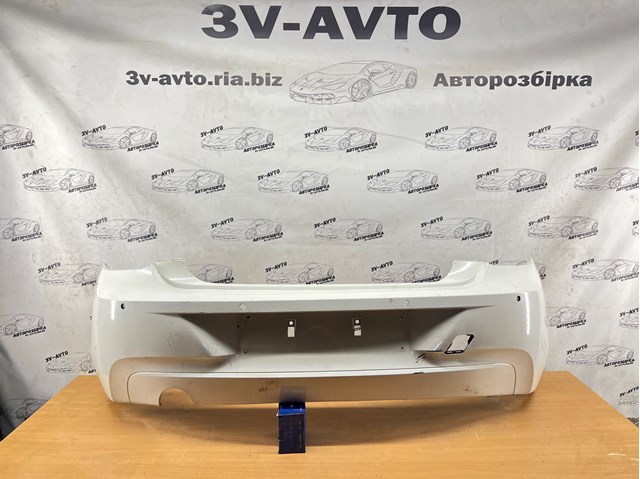 Бампер задній 51127240918 BMW