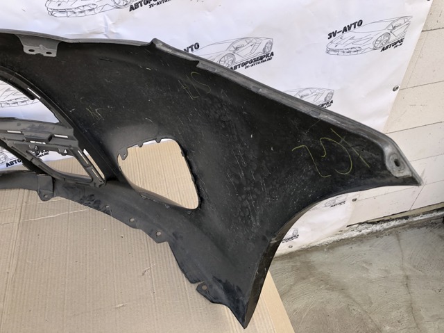 Бампер передній в зборі 5211905230 TOYOTA
