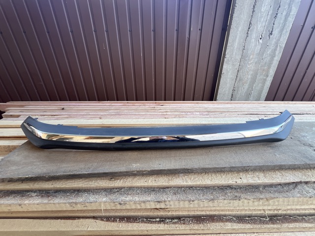Накладка переднього бампера 5271142040 TOYOTA