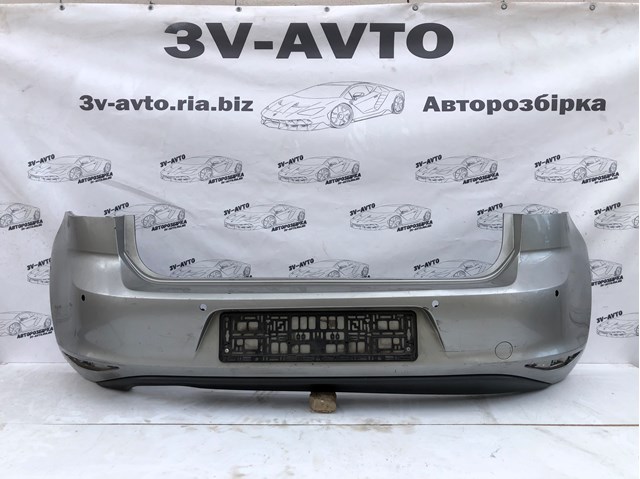 Бампер задній 5G6807421 VAG