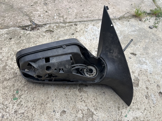Праве дзеркало заднього виду 9142142 OPEL