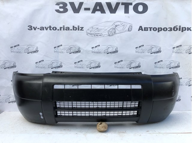 Бампер передній в зборі 9643802277 PEUGEOT