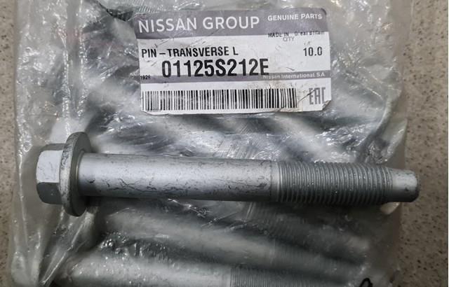 Болт переднього важеля, верхнього 01125S212E NISSAN