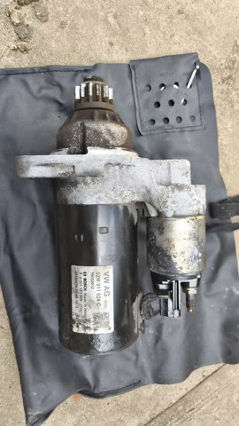 Стартер автомобільний 02M911024C VAG