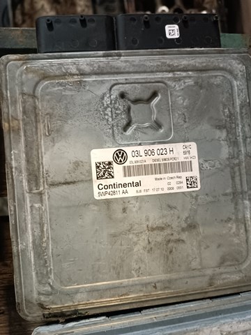 Блок двигуна 03L906023H VAG