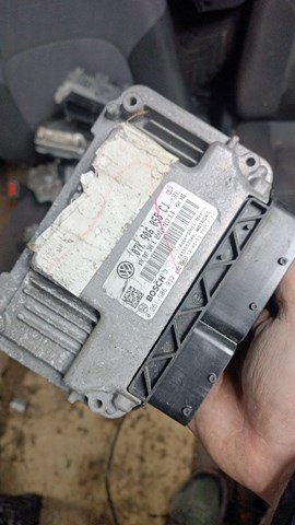 Мізки двигуна 07K906055CJ VAG