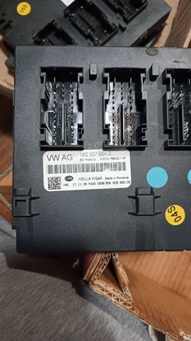 Комп'ютер бортовий 1K0937084B VAG