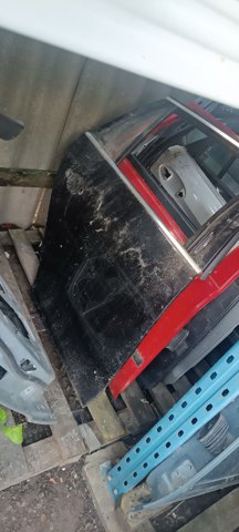 Двері задні в зборі 1K9833056 VAG