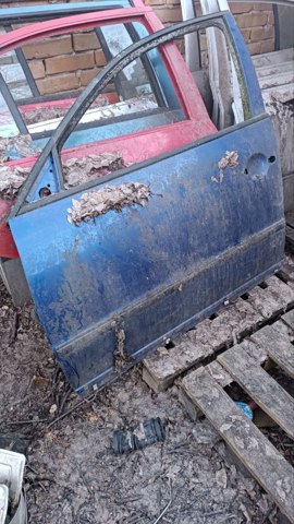 Водійські двері 3B4831051BE VAG