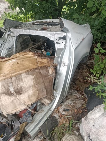 Боковина кузова ліва 3C8809843 VAG