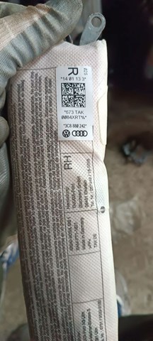 Подушка Айрбег спинки сидіння правого 3C8880242 VAG