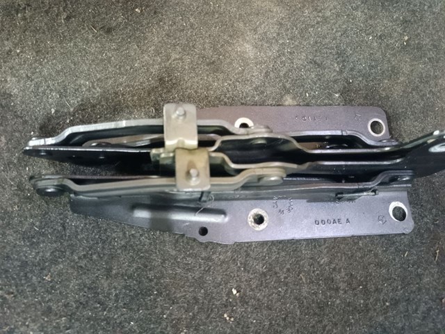 Петля капота, ліва 55399001AE CHRYSLER