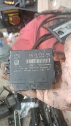 Модуль керування (ЕБУ) парктроніком 5J0919475A VAG